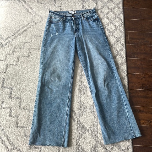 Fashion Nova High Waisted Wide Leg Jeans - size 7 - Picture 5 of 9